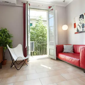 Aparteasy - Family Sant Antoni Apt. Barcelona